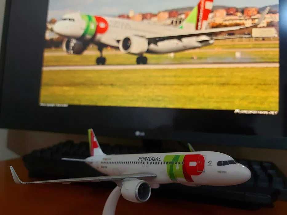 Avião de Miniatura -TAP Air Portugal Airbus A320neo