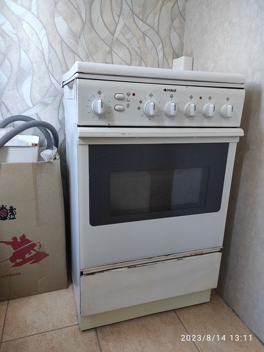 Электроплита  б/у