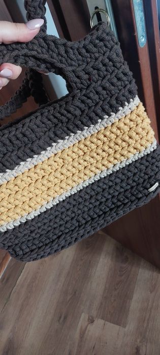 Torebka ręcznie robiona