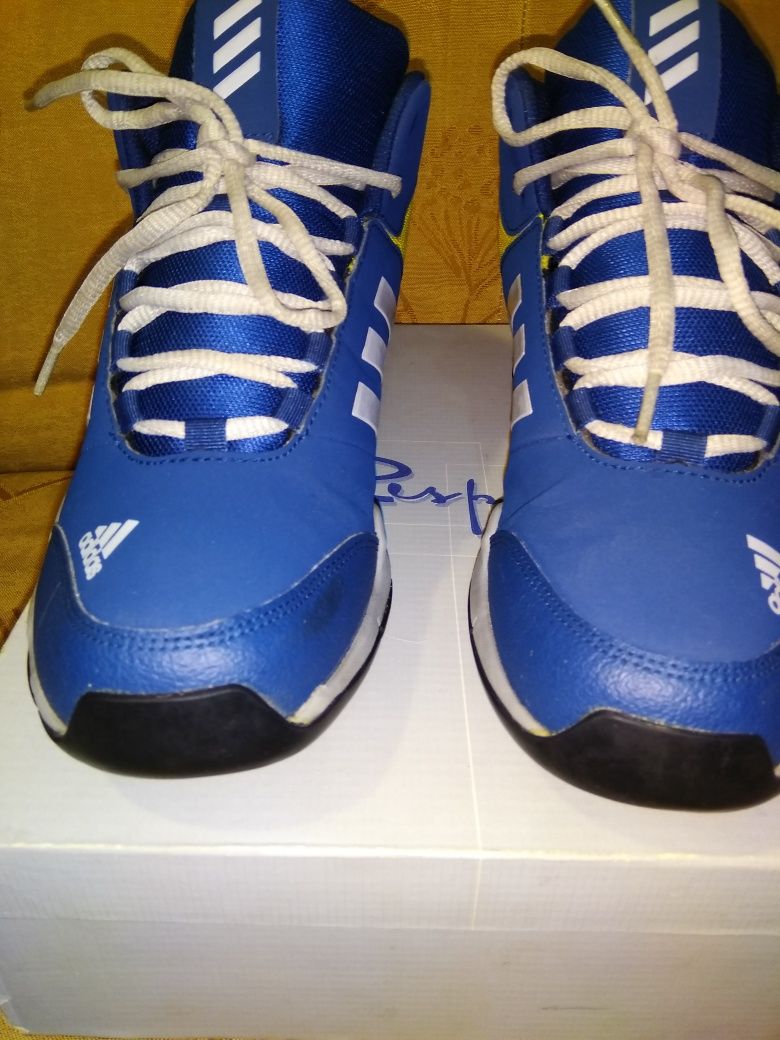 Кроссовки Adidas adiprene.ориг.р39 женские