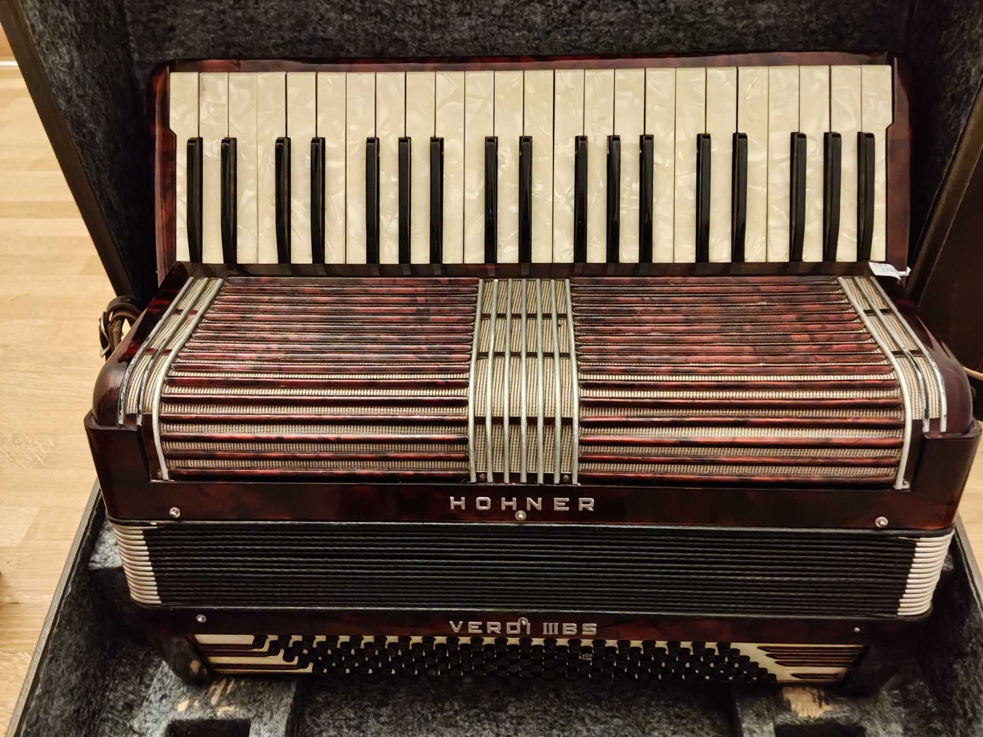 Akordeon HOHNER Verdi III B5