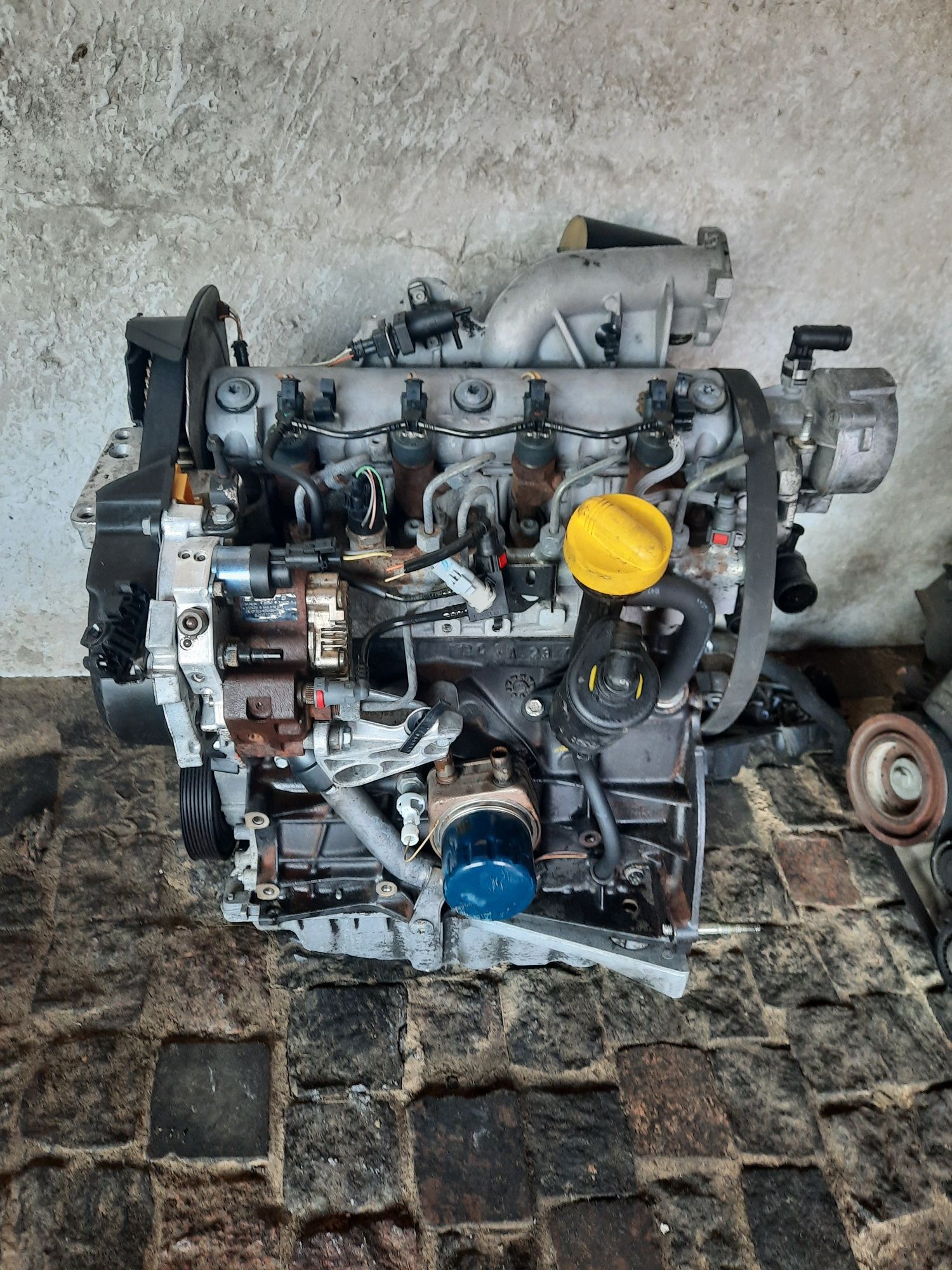 Мотор Двигун Renault 1,9 F9