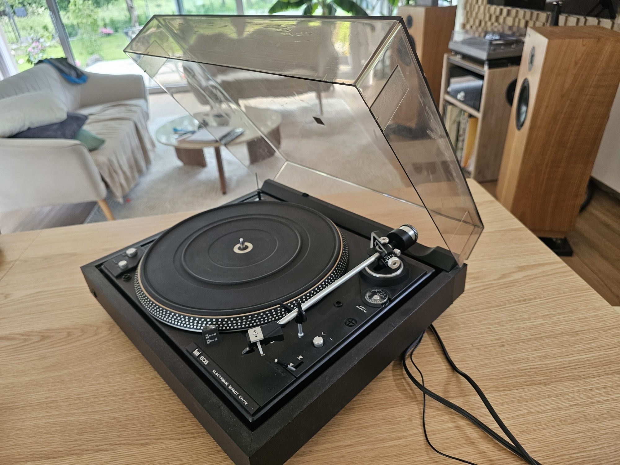 Gramofon Dual cs 606 direct drive