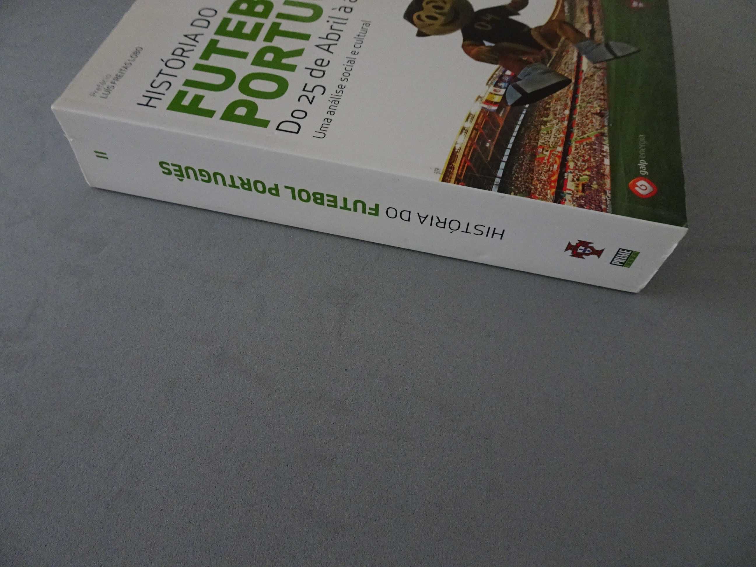 Livro História do Futebol Português Vol. II - Ricardo Serrado