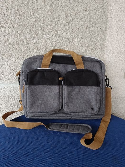 Сумка для ноутбука Hama