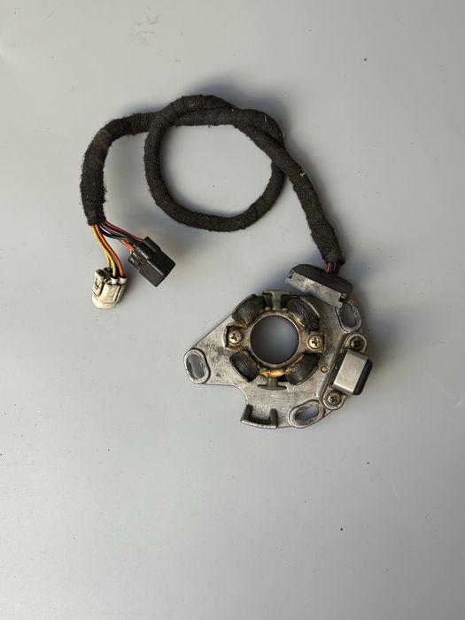 Stator Stojan Alternator Iskrownik SUZUKI RM250 / 125 R 96-00