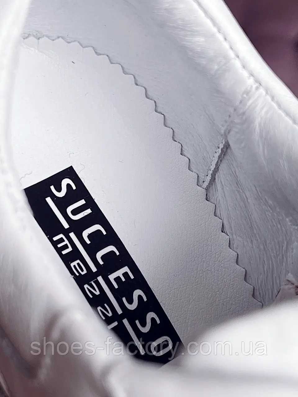 Білі кросівки жіночі шкіряні Ditas код K-25 WHITE
