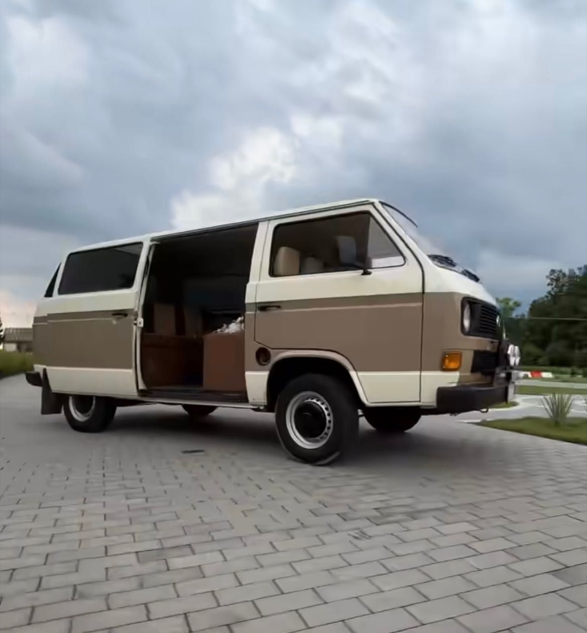 FotoBudka klasyczna, fotoBus i 360 na imprezę