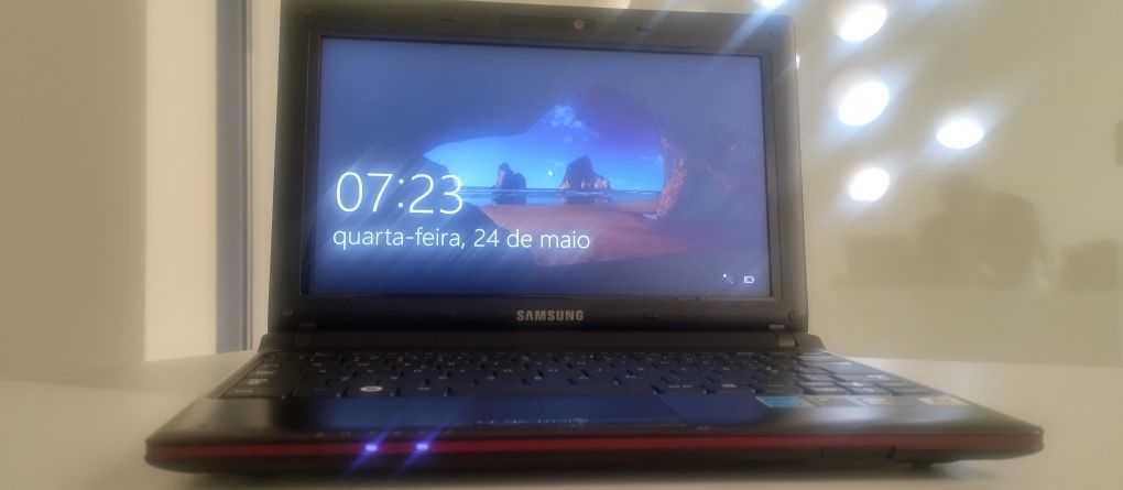 PC Samsung np145