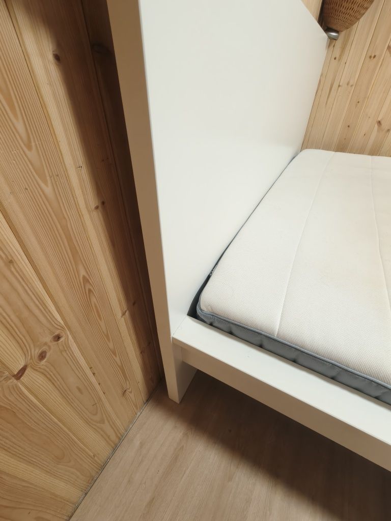 Cama queen size ikea