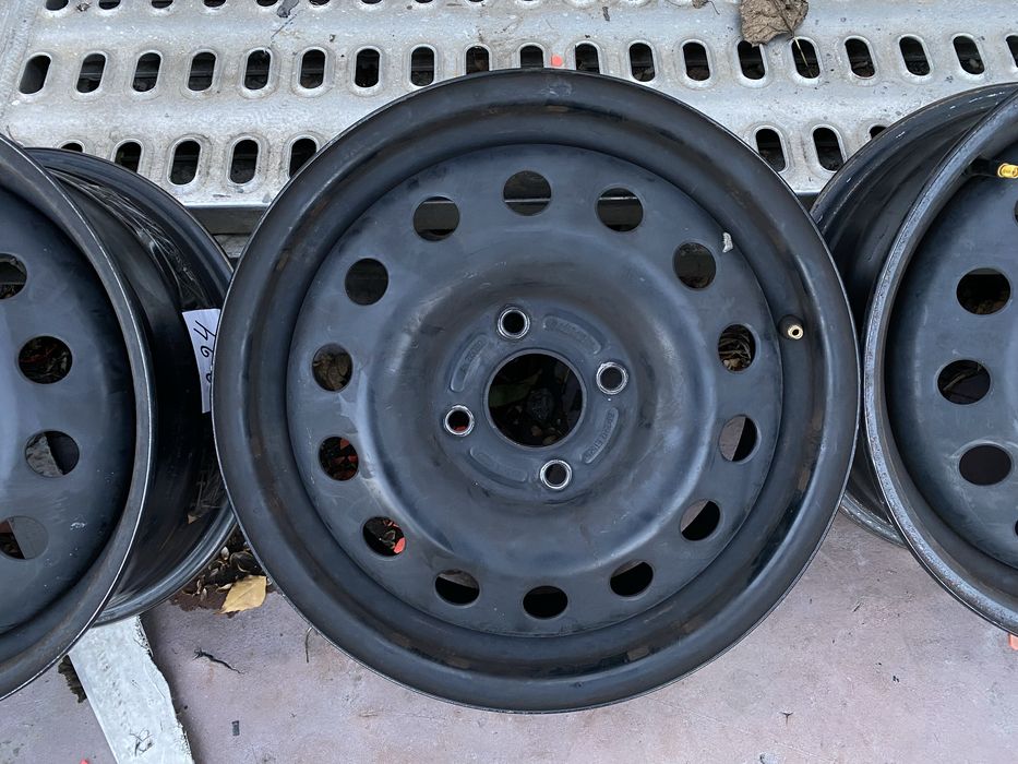 Продам оригінальні сталеві диски Ford 4x108 r15