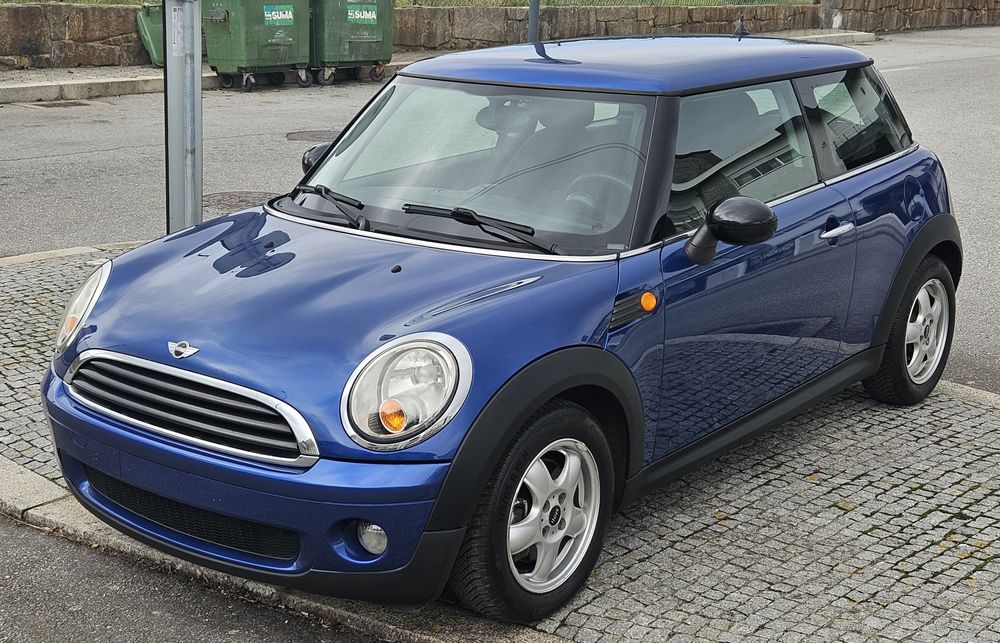 Mini One (selo antigo)