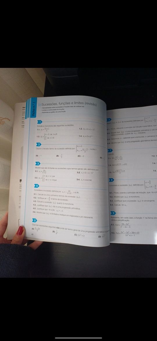 Livro de exercícios Matemática 12 ano