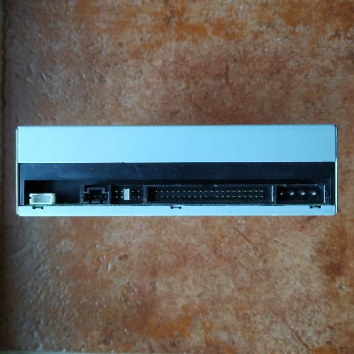 Pioneer DVR-109XLA1 - Leitor e Gravador de CD/DVD - IDE