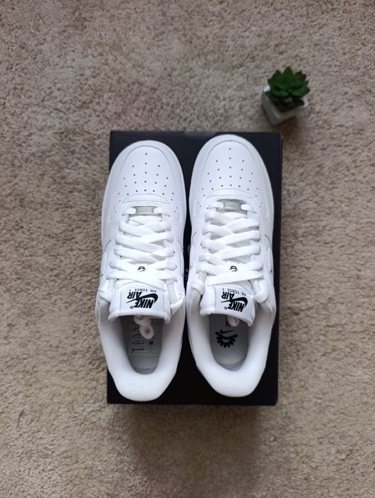 Air Force 1 Low Triple White - tamanho 38.5