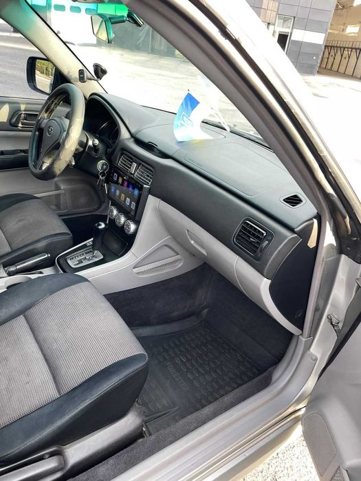 SUBARU FORESTER 2006 рік 2.0