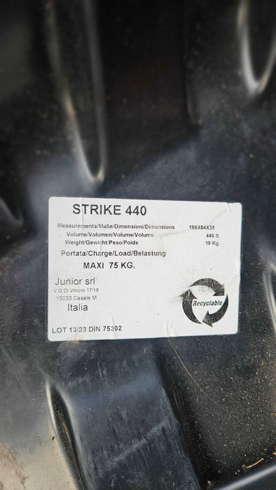 Італійський бокс на дах авто Sotra strike 440
