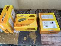 Інвертор, перетворювач напруги Konnwei 500W 12V/220V Power inverter.