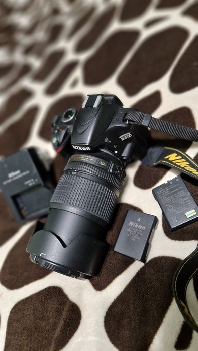 Продам Nikon D3200 !