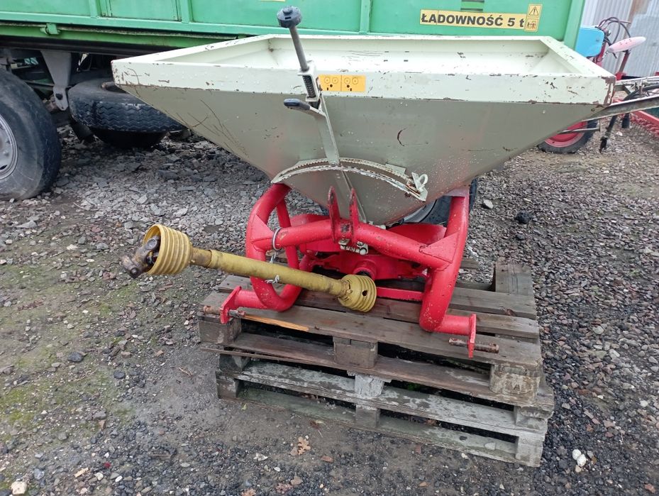 Rozsiewacz Rauch ZS, ZSA,450l,600l,ADS 600l Amazone ZA-F 403,604