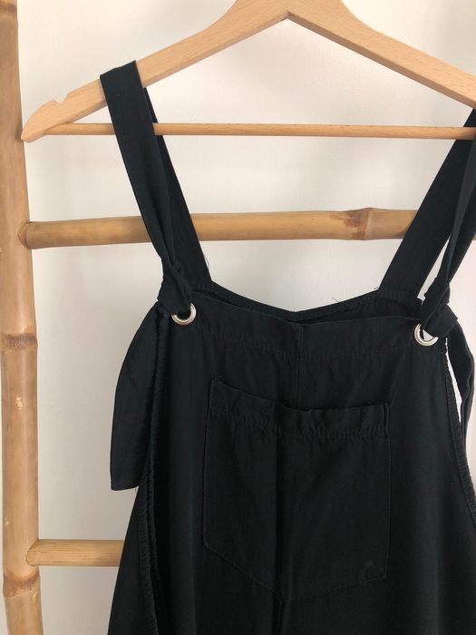 Macacão preto tamanho único