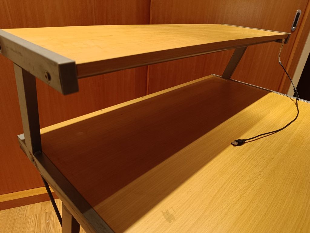 Secretaria em Madeira