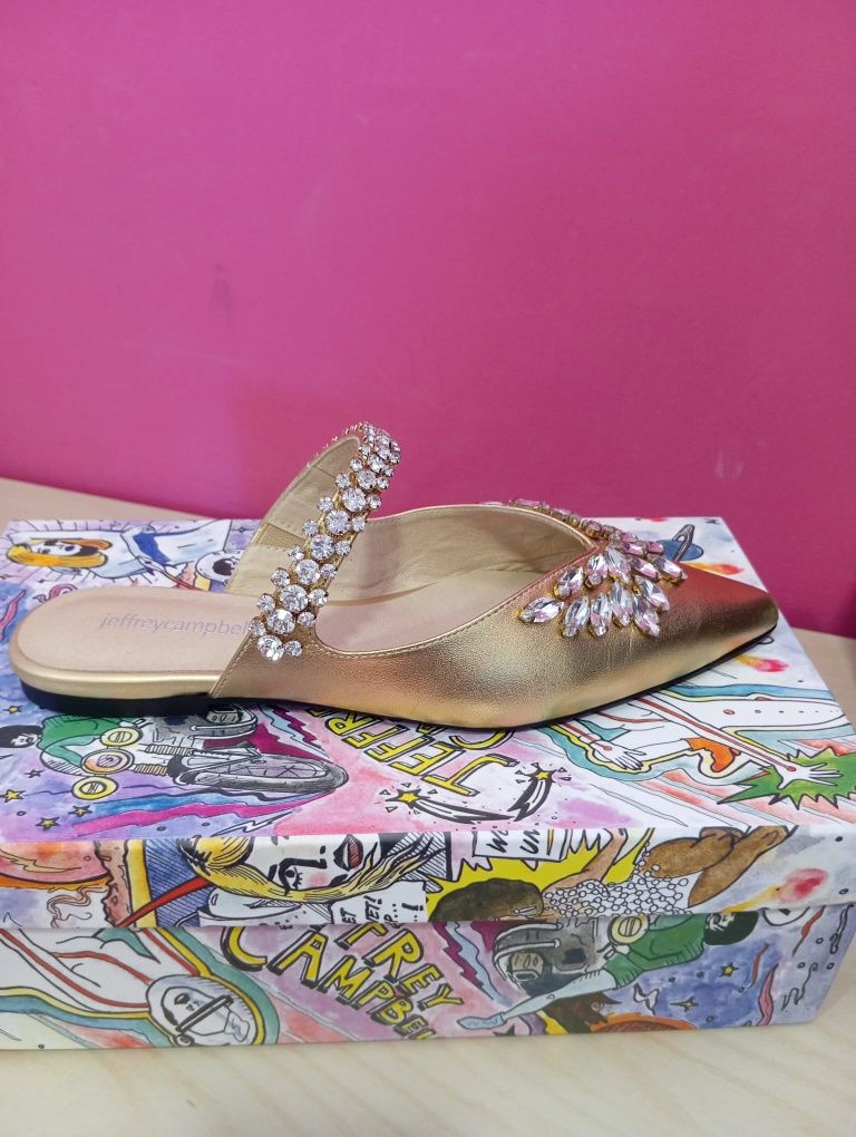 Mules Jeffrey Campbell