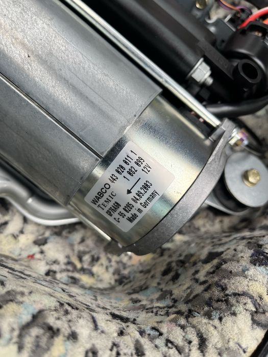 BMW E53 X5 E39 5 Kompresor Sprężarka Zawieszenia NIVO
