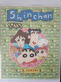 Álbum e 56 staks diferentes do Shin-Chan