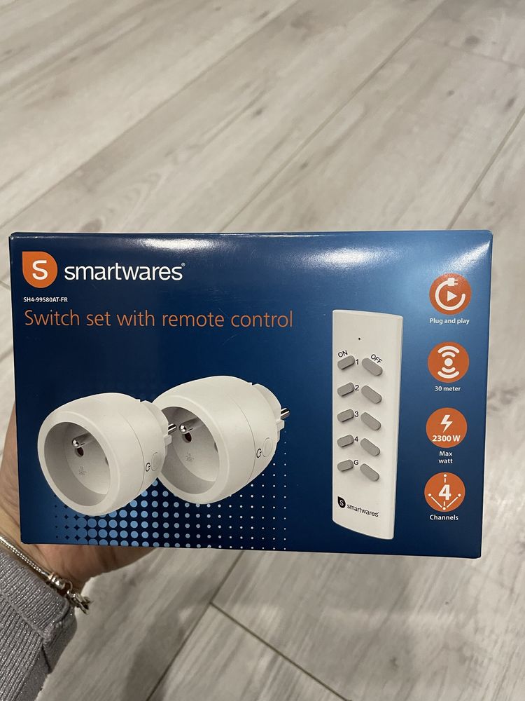 Zestaw gniazdek sterowanych pilotem Smartwares nowe