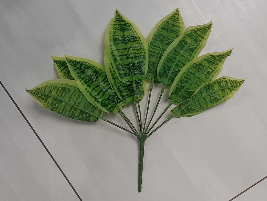 Mały bukiet liście sztuczne