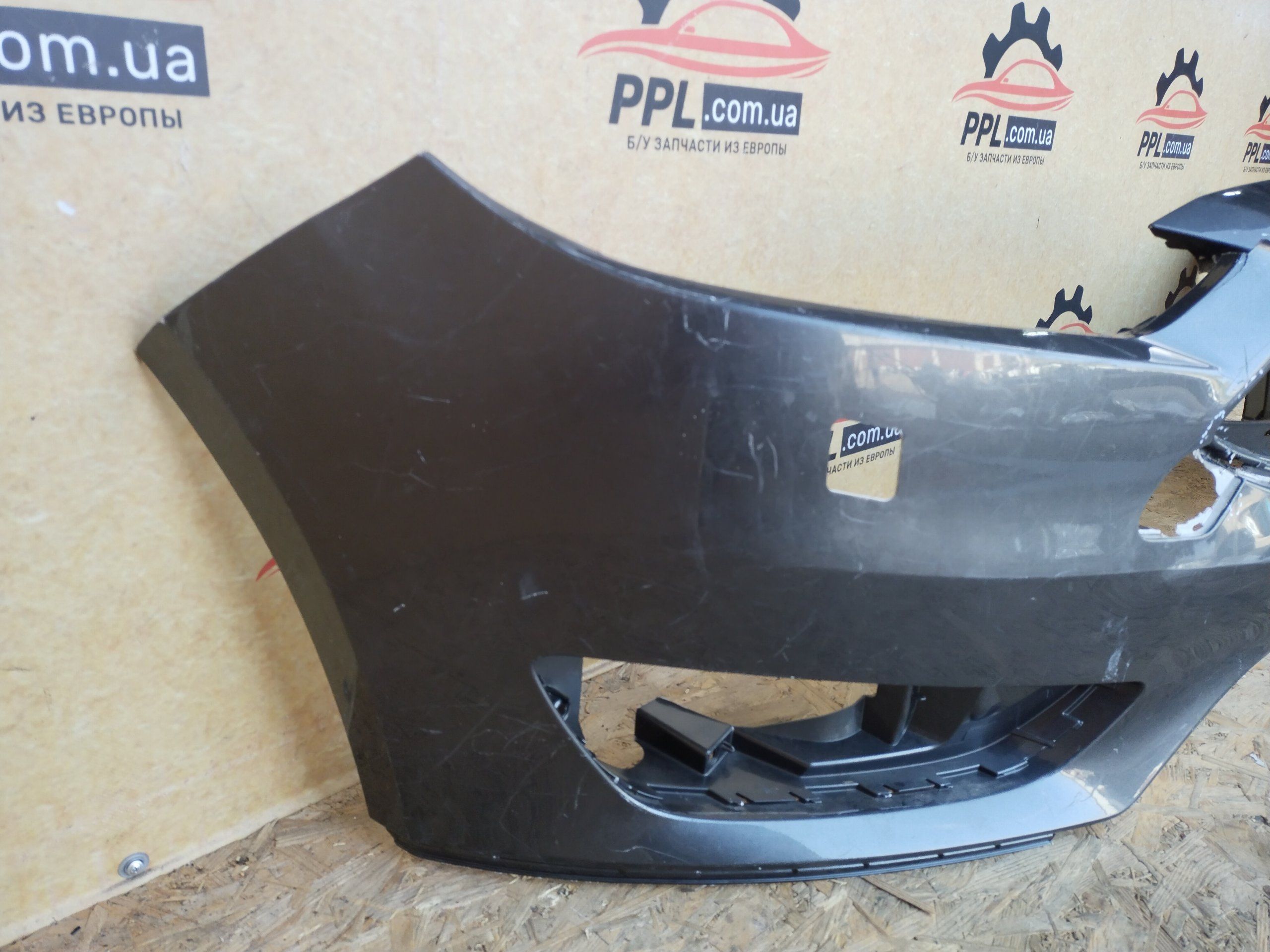 Ford Focus mk3 2014-2018 рестайлинг бампер передний F1EB-17757-AJ