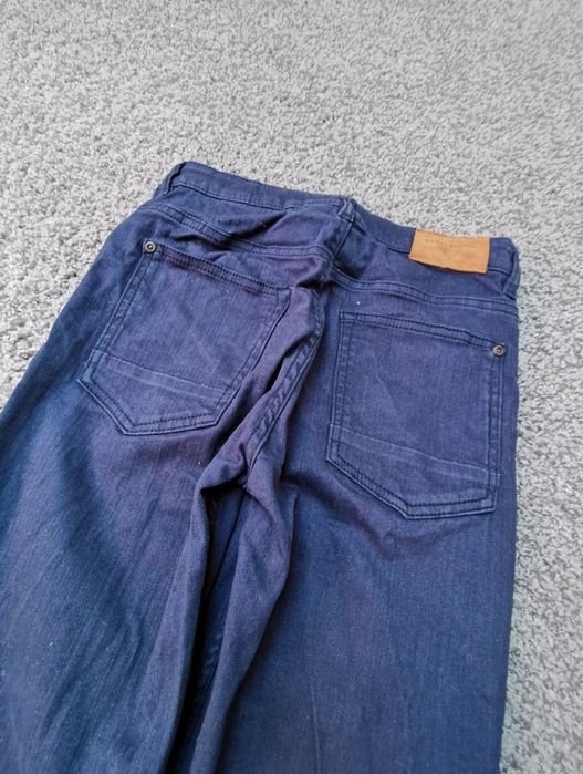 Granatowe spodenki H&M r. 146