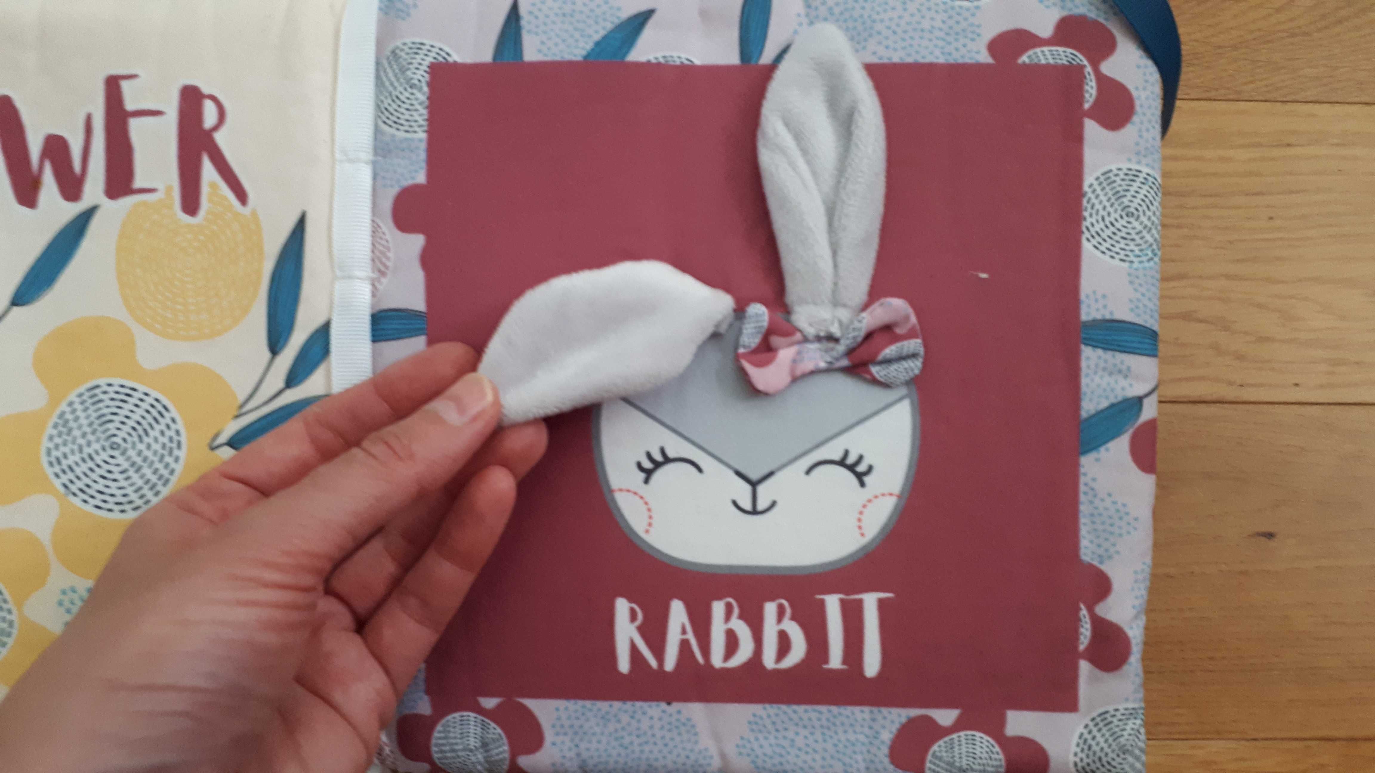 Miękka książeczka interaktywna dla niemowląt Smiki