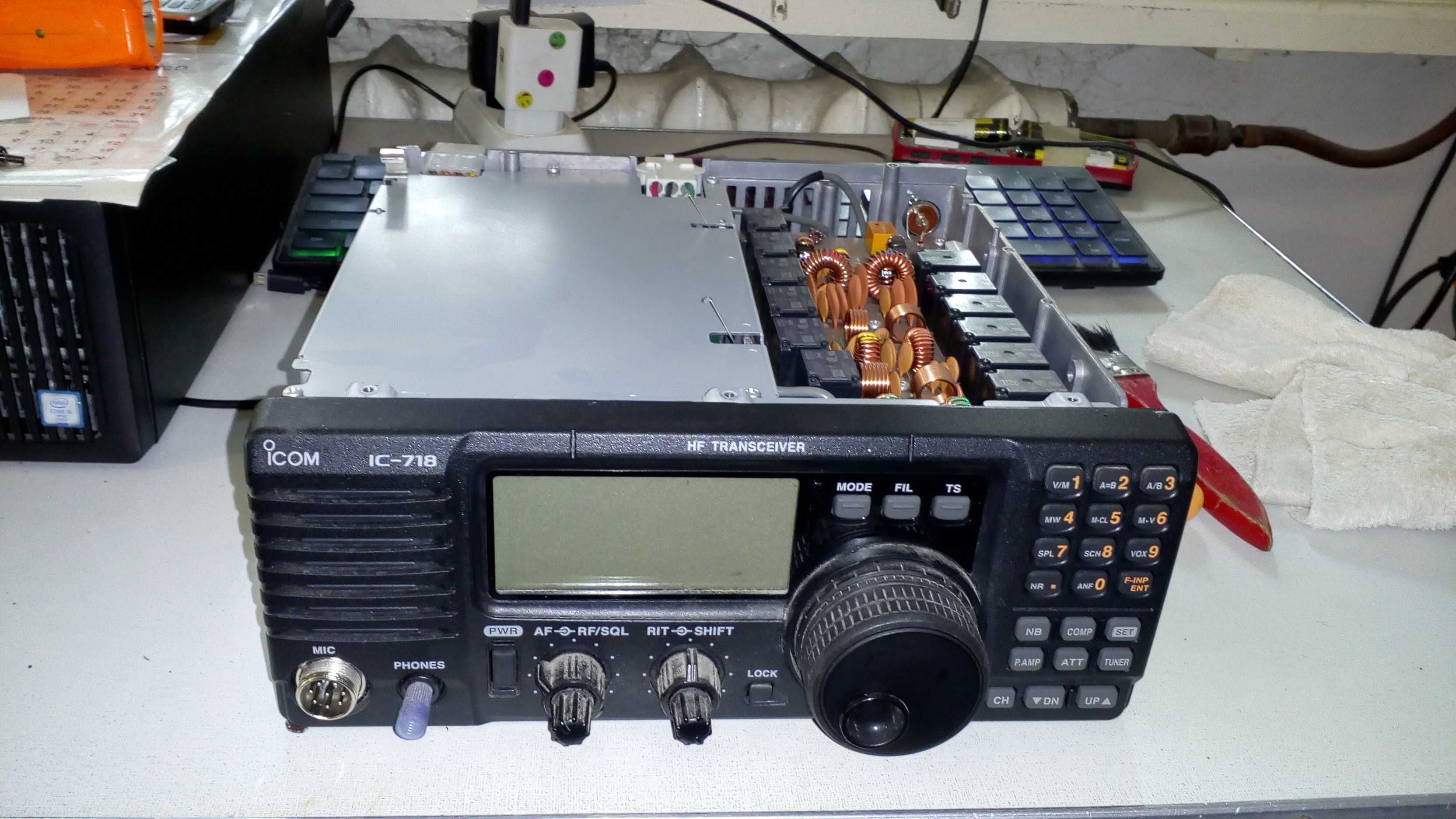 Трансивер Icom IC-718