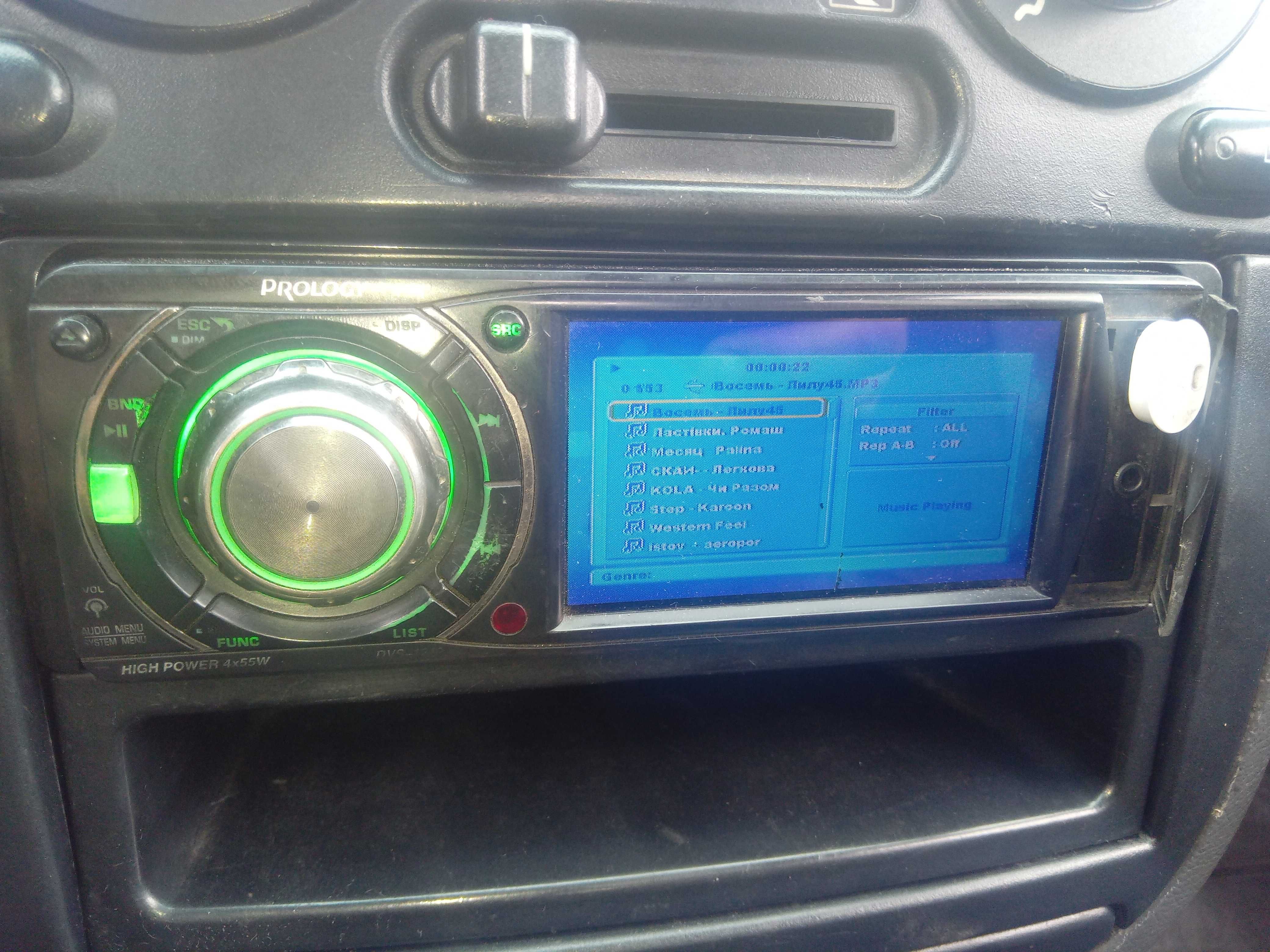 Продам автомагнитолу PROLOGY DVD,CD,USB,MP3,SD.