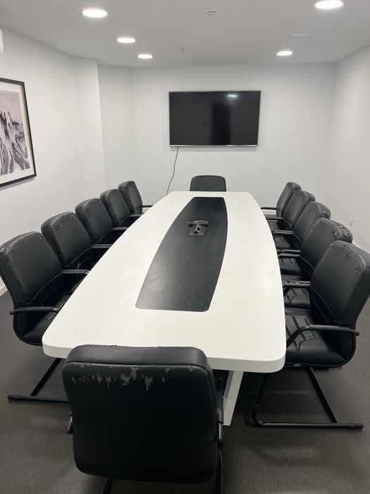 Cadeiras de reuniao