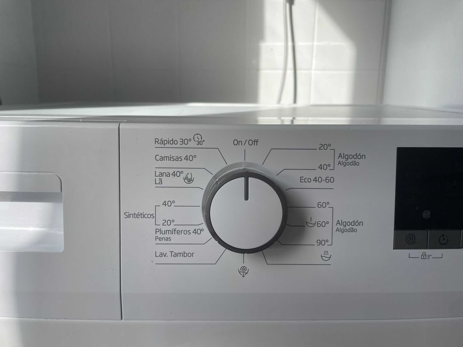 Máquina de Lavar Roupa BEKO WTE 7611 BWR (7 kg - 1200 rpm - Branco)