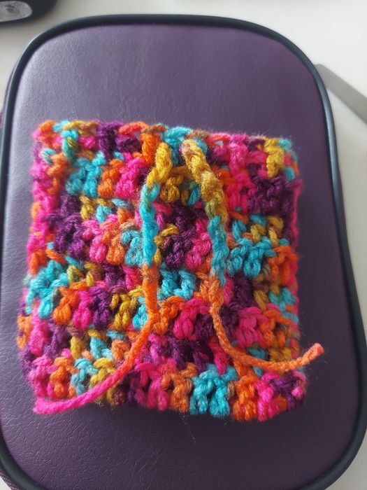 Zaciągane etui na słuchawki