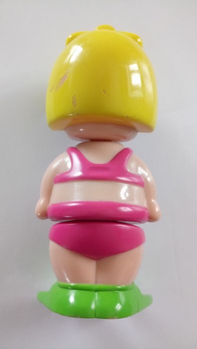 boneco plastico nadadora 14cm banheira
