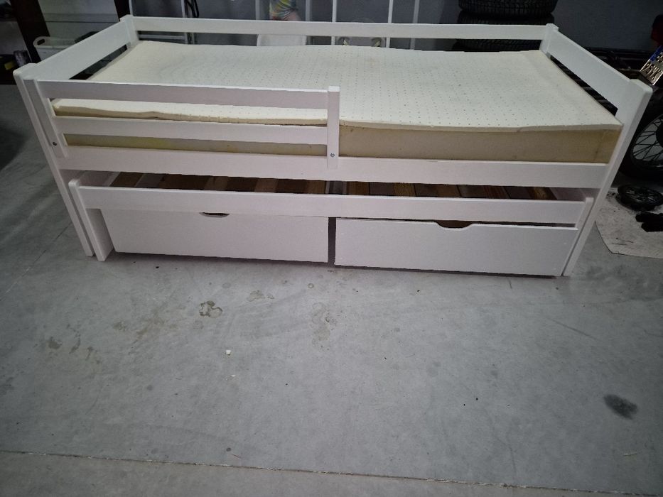 Łóżko dziecięce 95x205