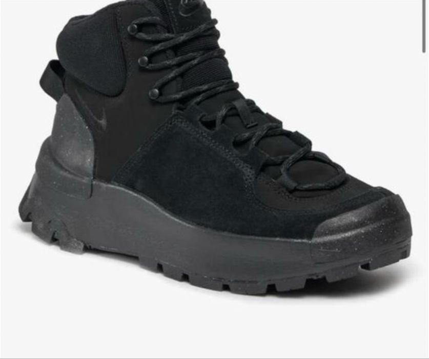 Кросівки чоботи NIKE