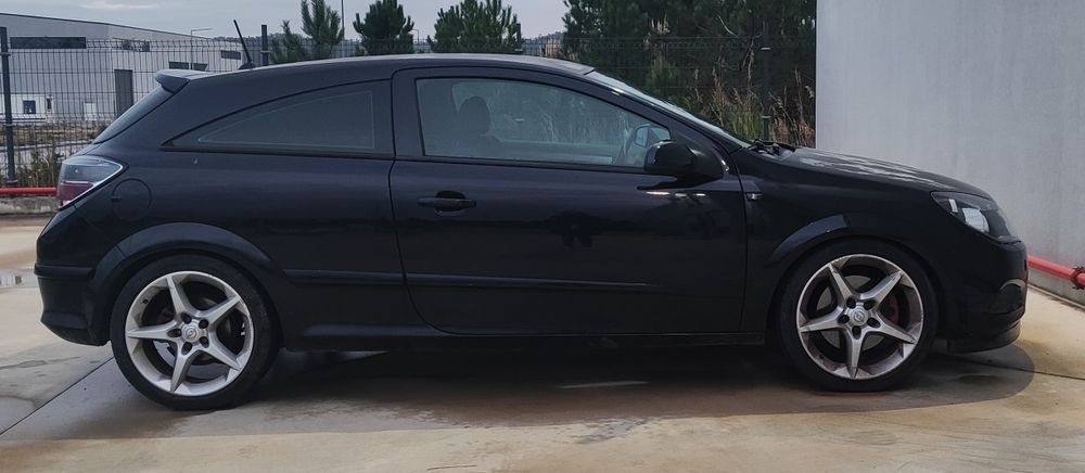 Opel Astra GTC 1.9