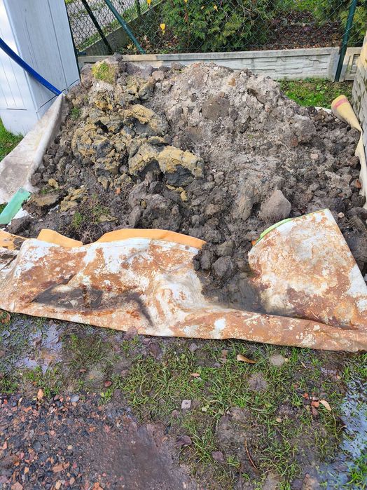 Oddam grunt z wykopu