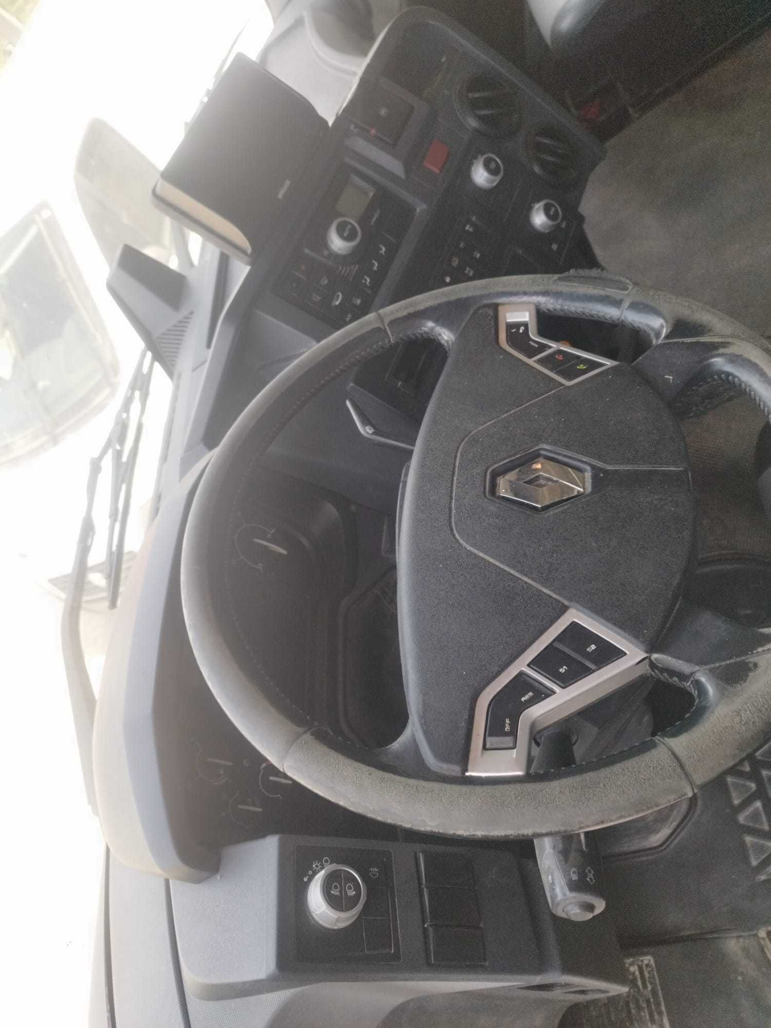 Camião Betoneira Renault C430