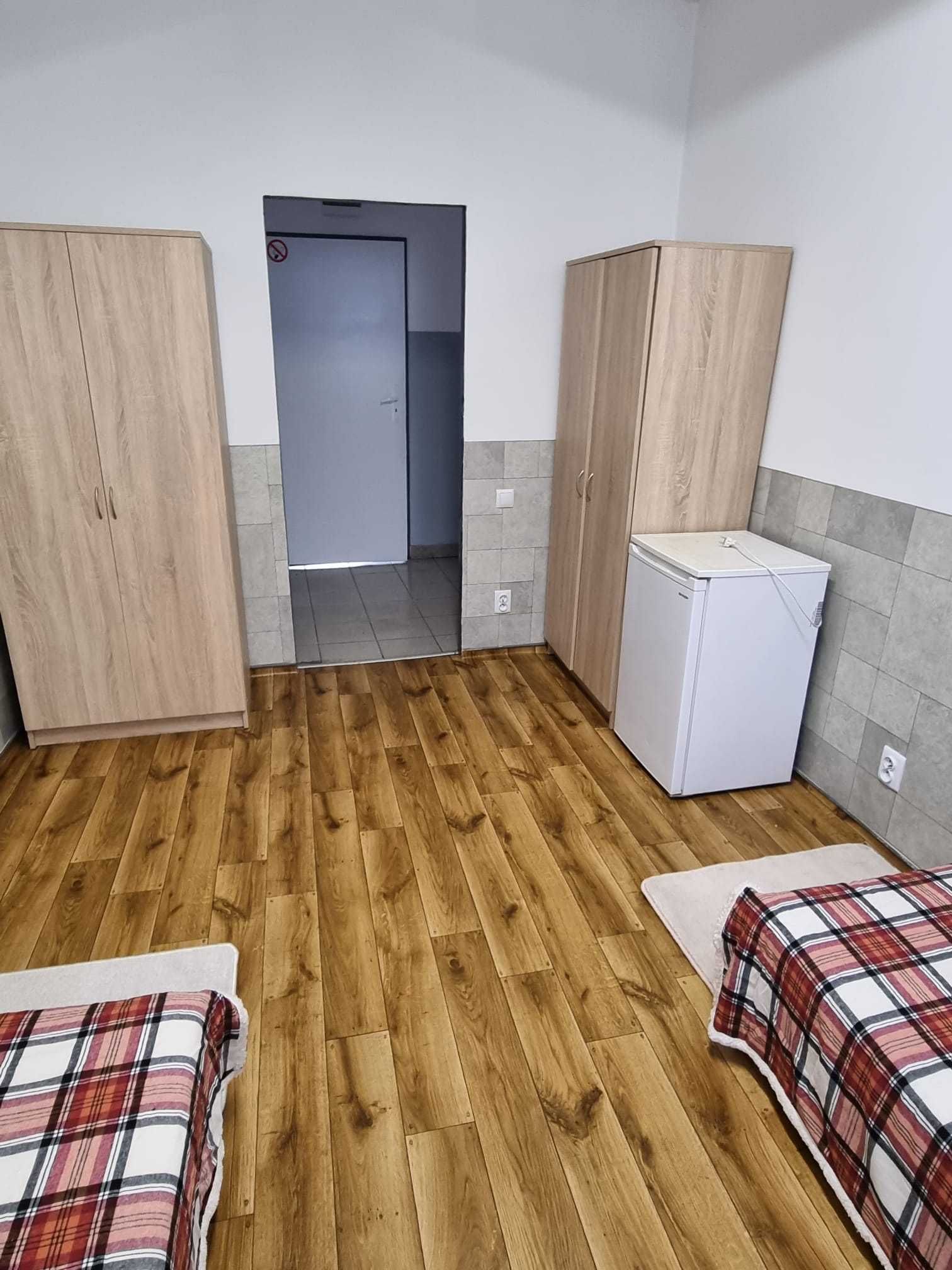 Tanie miejsce noclegowe, wynajem pokoju - Hostel Rakoniewicka Poznań