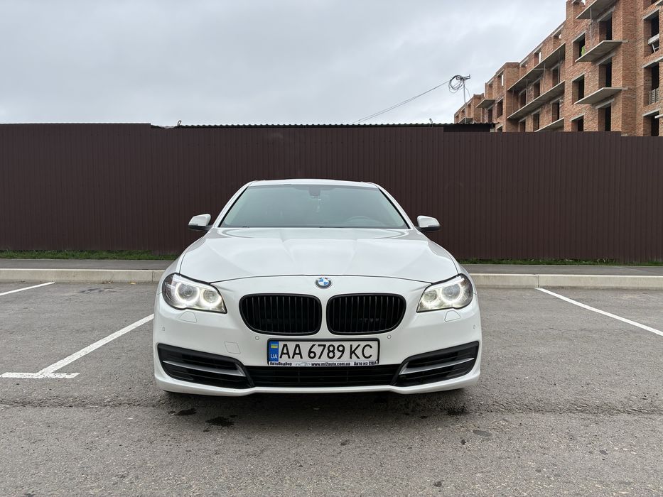 BMW 535 ix f10 рестайлінг (модельний ряд 2014)