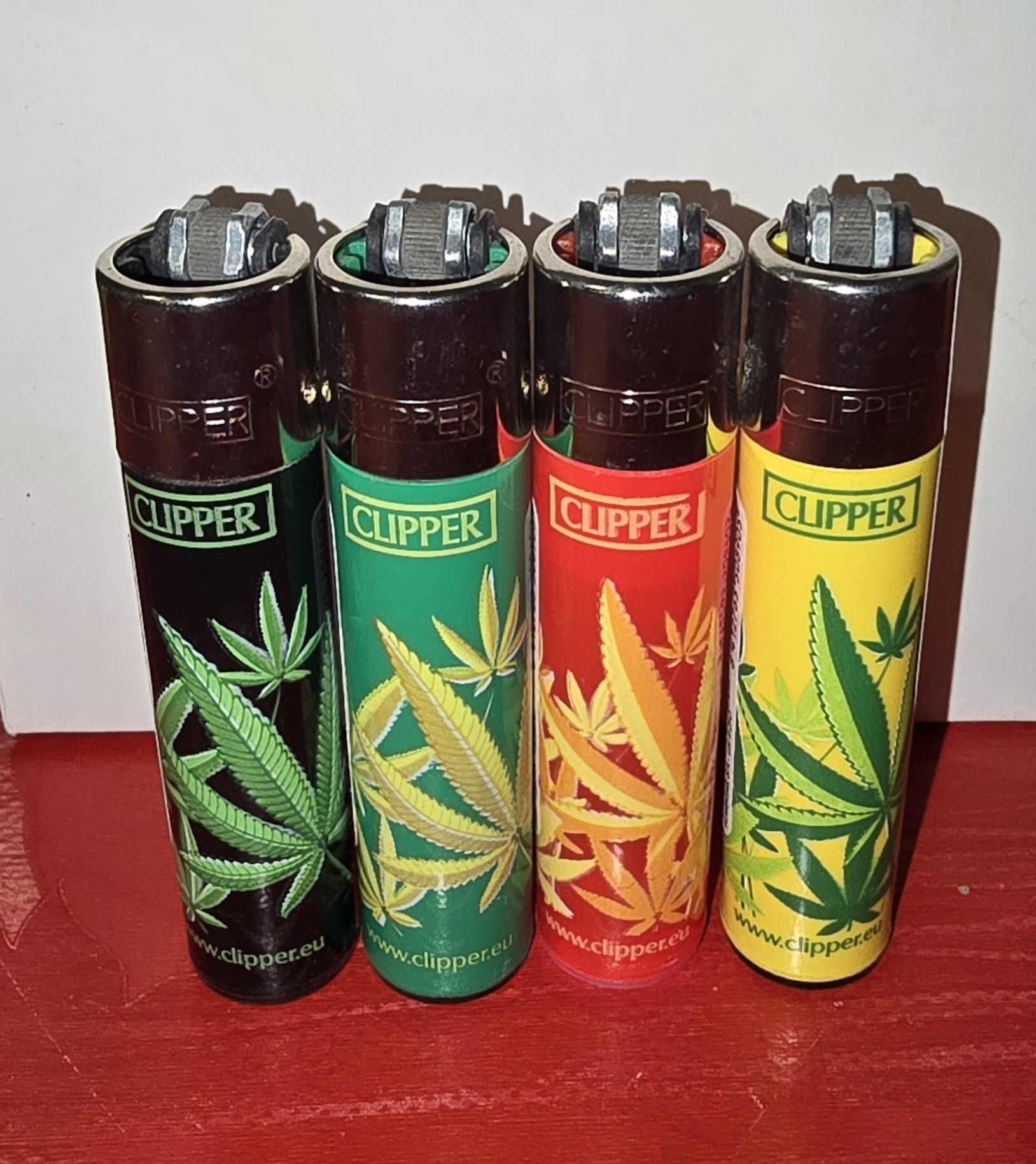 Clipper  isqueiros  ver descrição