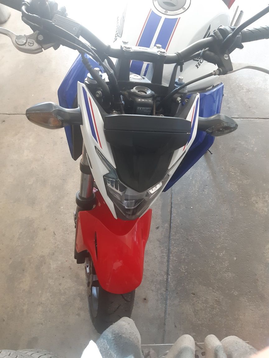 Honda 500 F 2017 com 26780km