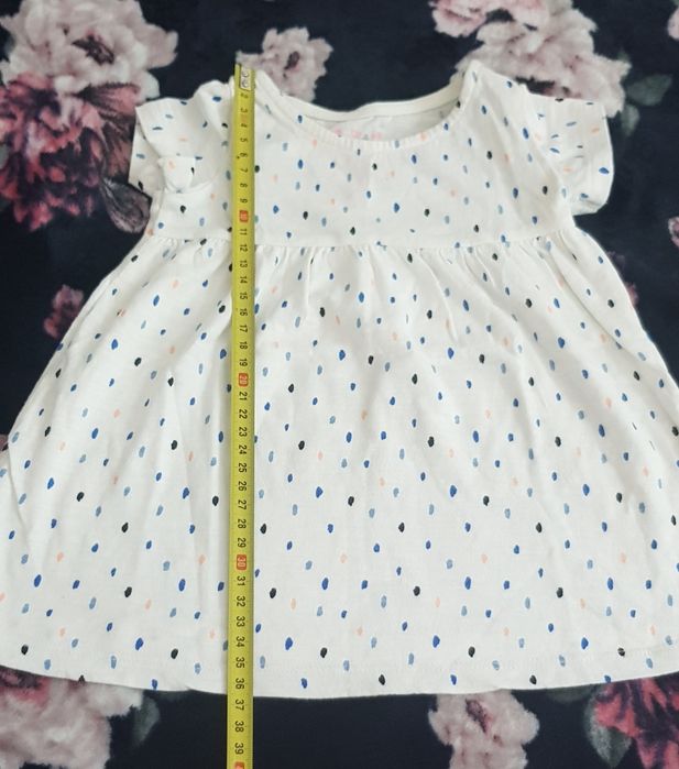 Sukienka niemowlęca rozm 74/80